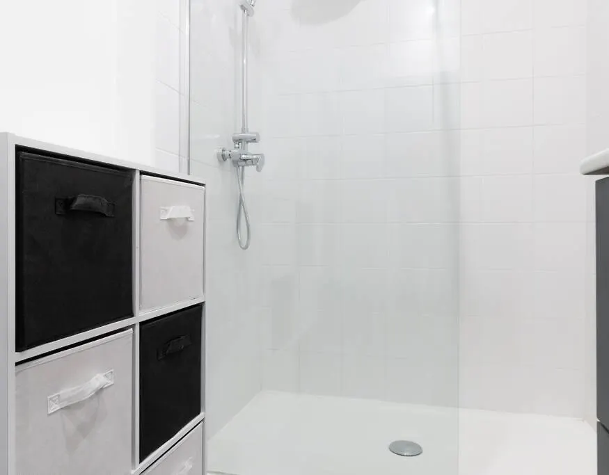 Apartment Chambre Qualite Hotel 4 Etoiles Dans Un Appartement Partage Frouzins France